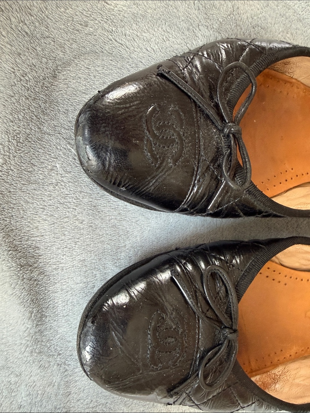 CHANEL Black Leather Ballet Flats - Picture 2 of 5
